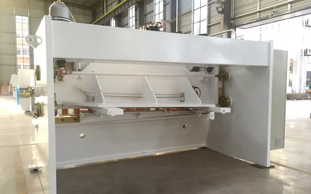 Преимущества гидравлических ножниц.